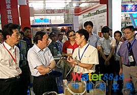 中央政治局常委，中央紀(jì)律檢查委員會書記王岐山聽取碧水源工作情況匯報